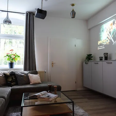 Oomph The Grand Group & Family Retreat Apartmán Berlín