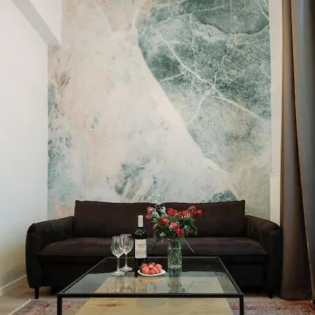 Oomph The Grand Group & Family Retreat