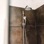 Oomph The Grand Group & Family Retreat Apartman Berlin
