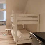 Oomph The Grand Group & Family Retreat Appartement *