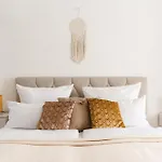 Oomph The Grand Group & Family Retreat Berlin