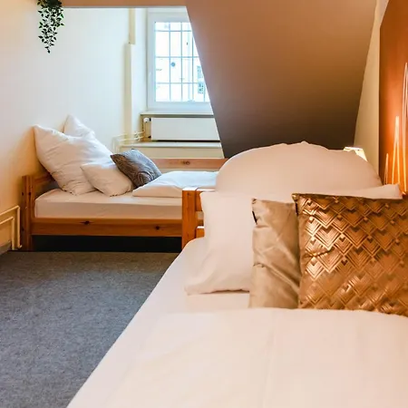Oomph The Grand Group & Family Retreat Apartment Berlin