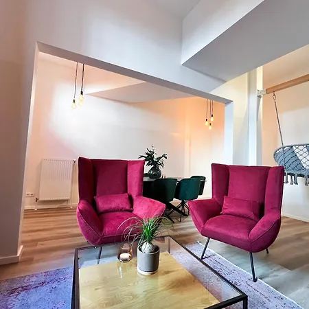 Apartment Oomph The Grand Group & Family Retreat Berlin