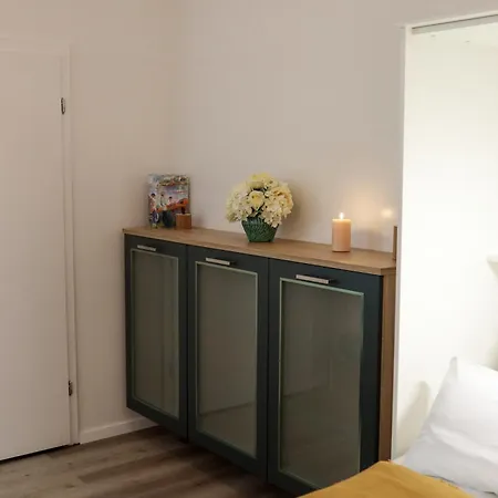 Oomph The Grand Group & Family Retreat Apartment