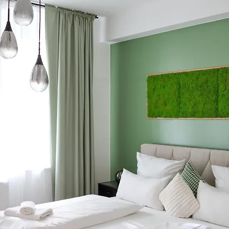 Apartment Oomph The Grand Group & Family Retreat Berlin
