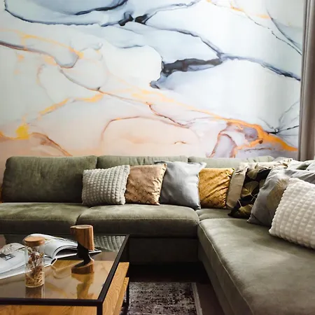 Oomph The Grand Group & Family Retreat ベルリン