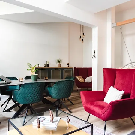 Appartement Oomph The Grand Group & Family Retreat