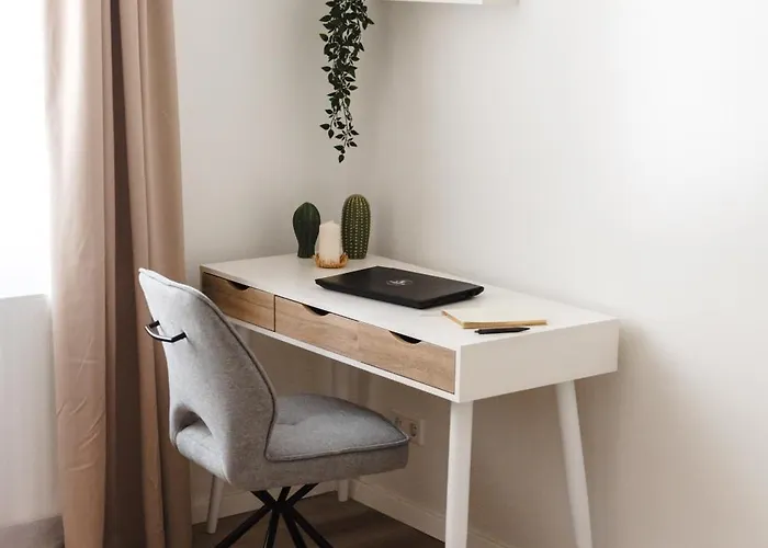 Oomph The Grand Group & Family Retreat Berlin