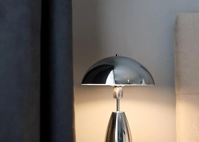 Oomph The Grand Group & Family Retreat Berlín