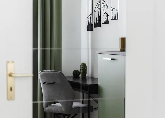 Oomph The Grand Group & Family Retreat Apartamento