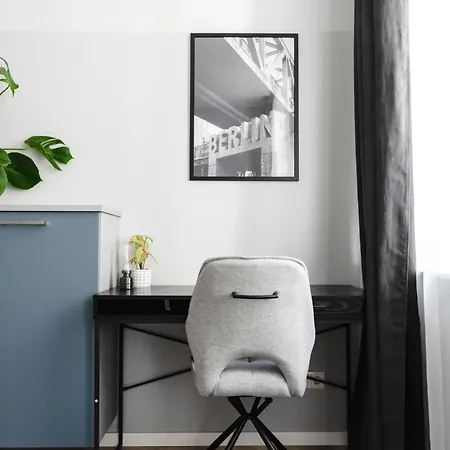 Oomph The Grand Group & Family Retreat *