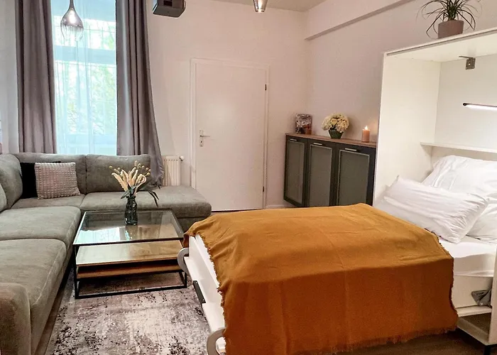 Oomph The Grand Group & Family Retreat Apartamento