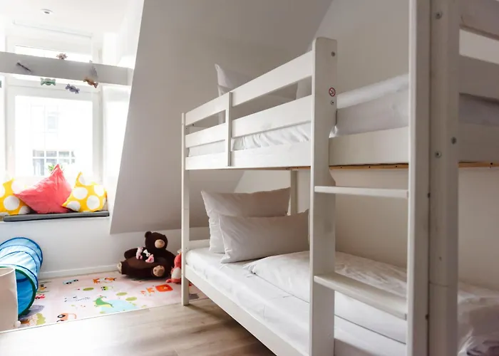 Oomph The Grand Group & Family Retreat Apartamento *