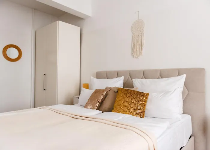 Apartman Oomph The Grand Group & Family Retreat *